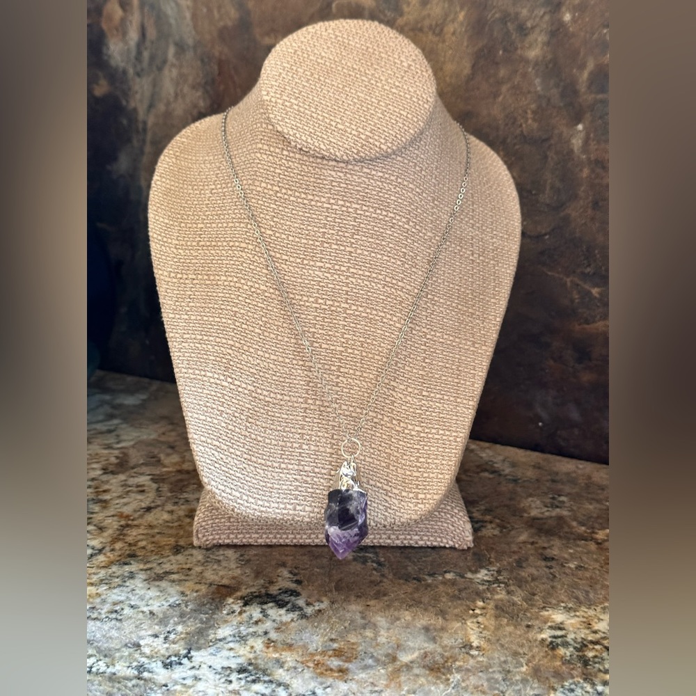 Silver Amethyst Stone Necklace